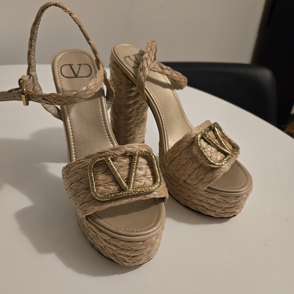 Valentino Woven Beige Platform Heels